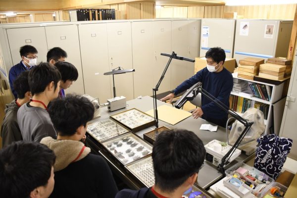 基礎ステージ：特別週末セッション (人と自然の博物館) を実施しました。